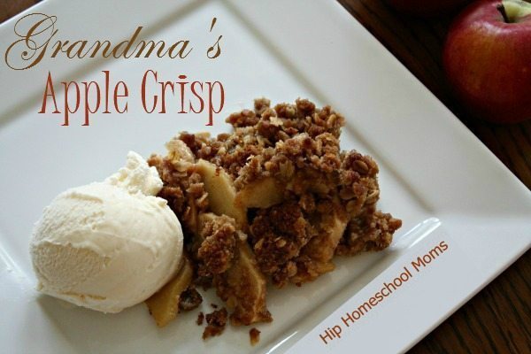 Apple Crisp |Hip Homeschool Moms